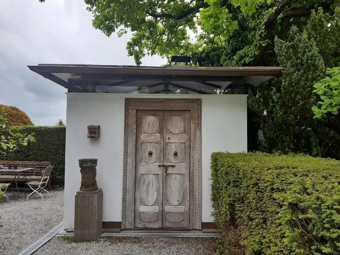Am Eichholz Galerie & Art-Hotel Murnau am Staffelsee Hotel