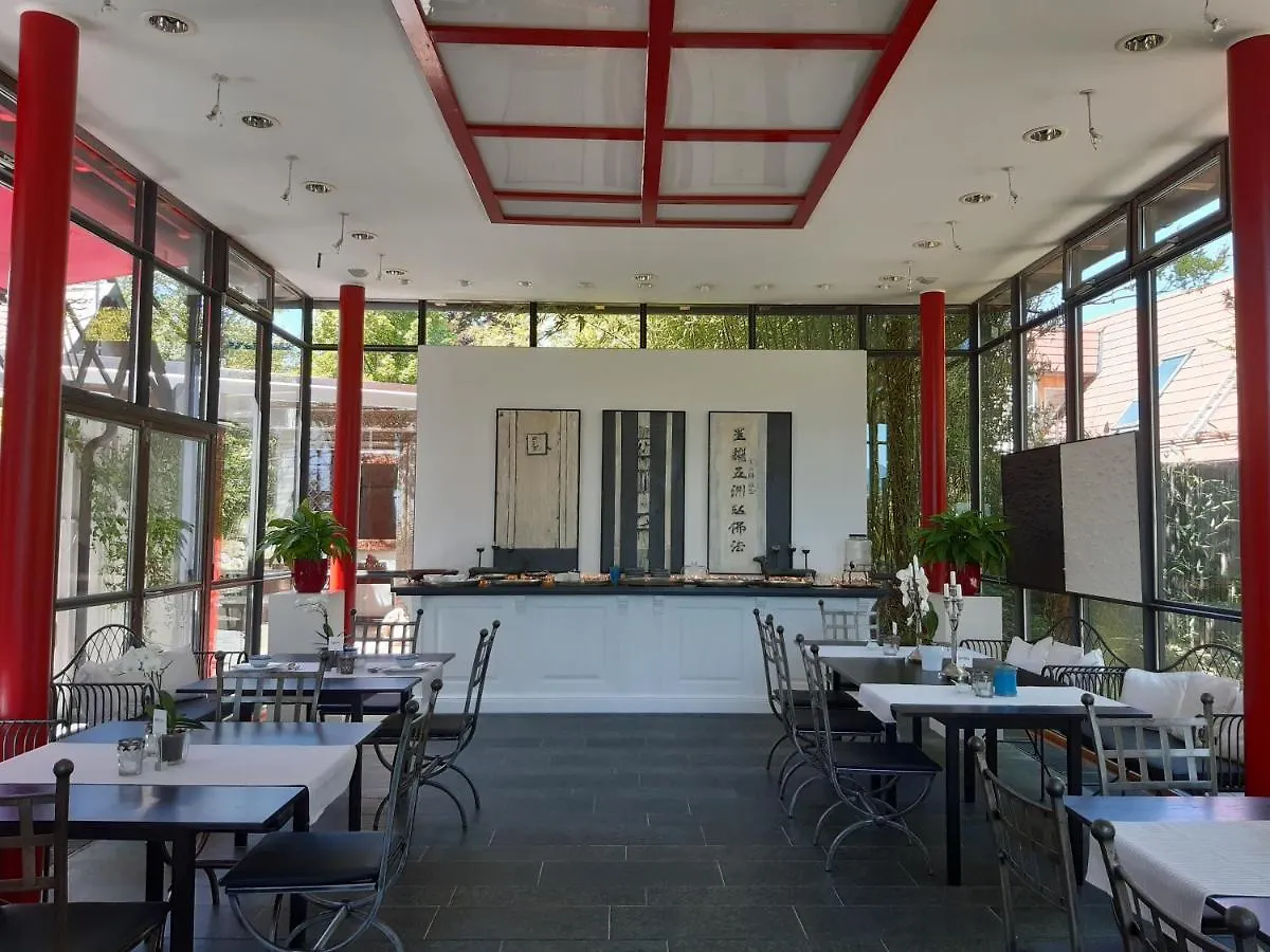 Am Eichholz Galerie & Art-Hotel Murnau am Staffelsee 3*,  Germany