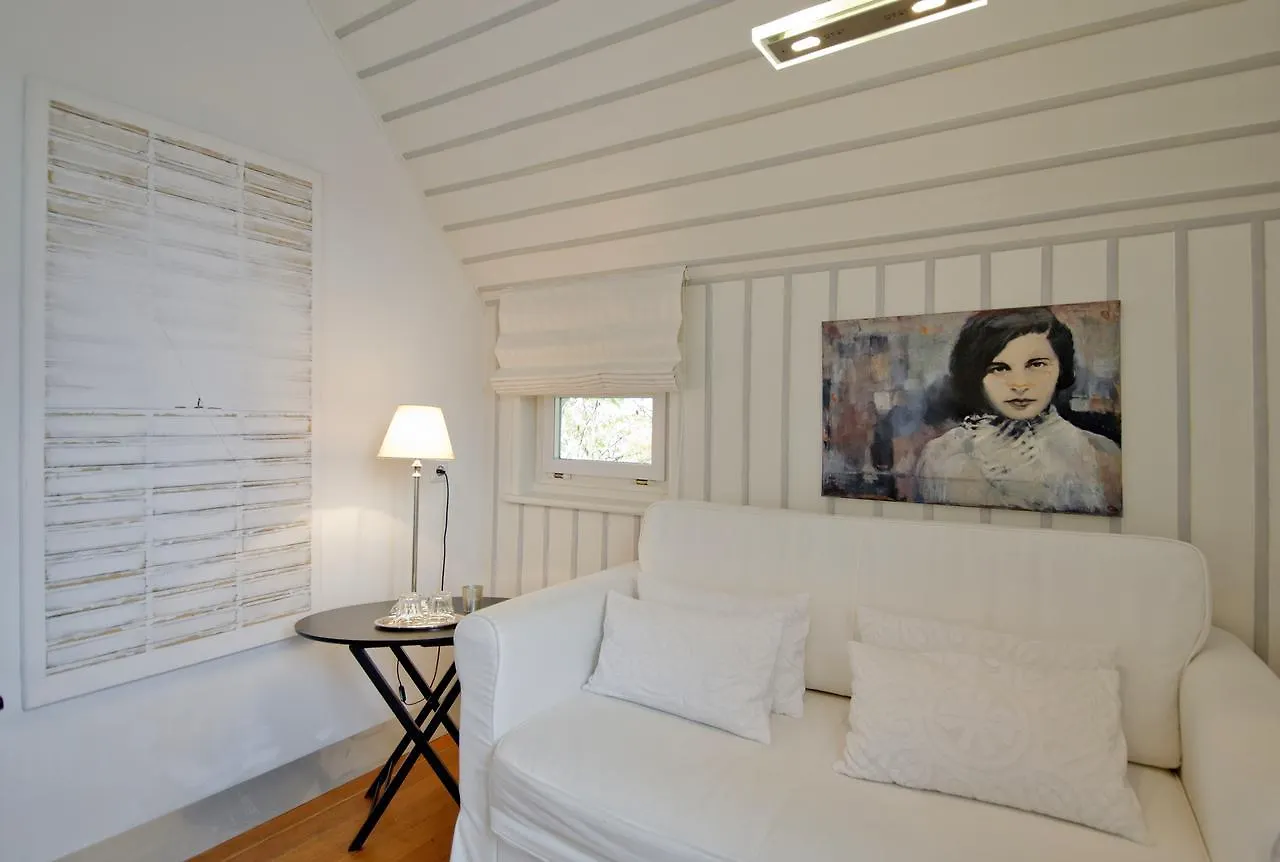 Hotel Am Eichholz Galerie & Art-Hotel Murnau am Staffelsee