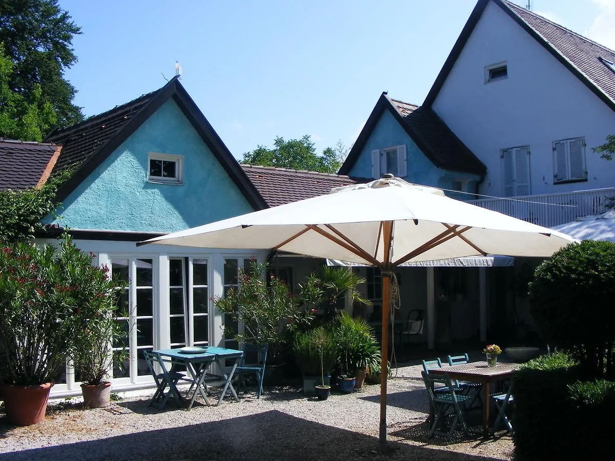 Am Eichholz Galerie & Art-Hotel Murnau am Staffelsee 3*,