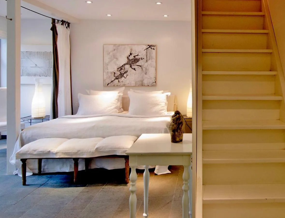 Am Eichholz Galerie & Art-Hotel Murnau am Staffelsee 3*,  Germany